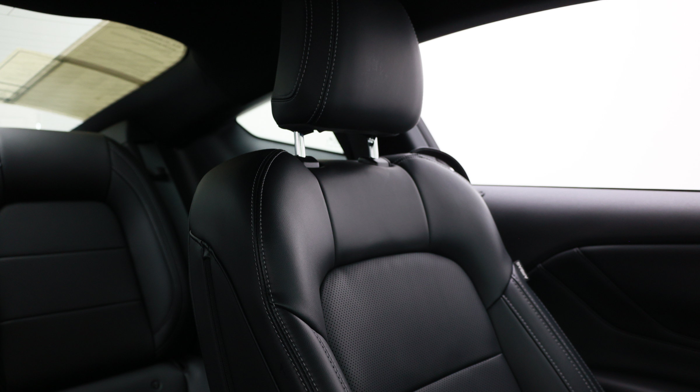 Used 2026 Ford Mustang Premium RWD image 40