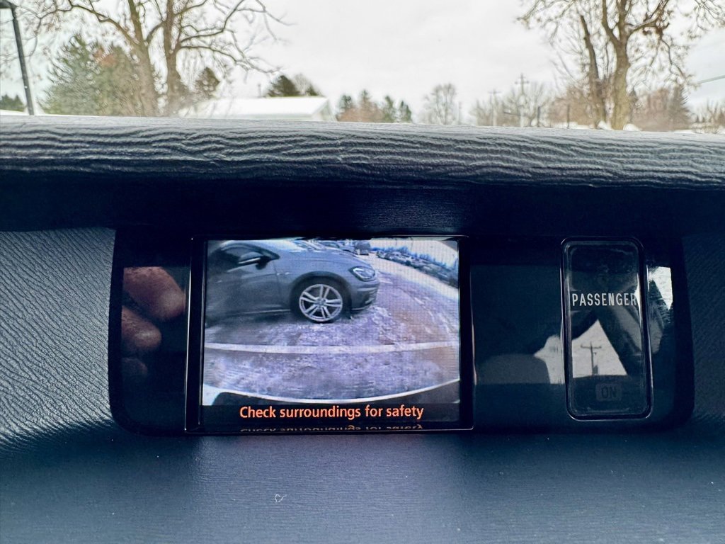 Used 2014 Toyota Sienna LE image 33