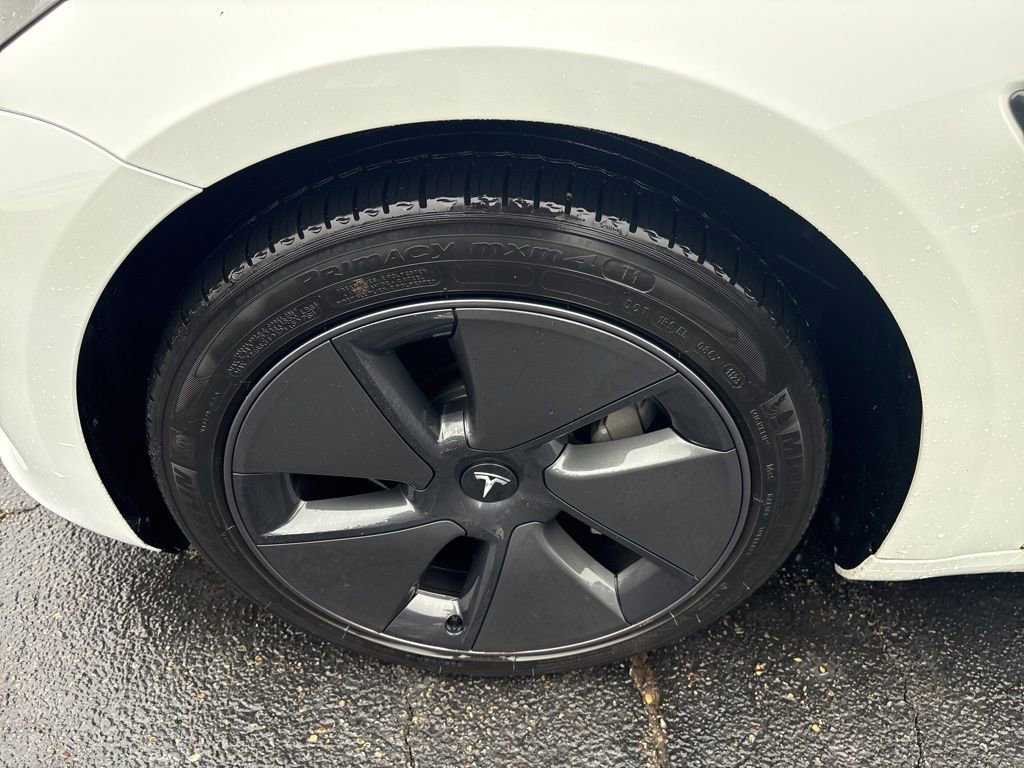 Used 2023 Tesla Model 3 Standard Range image 7