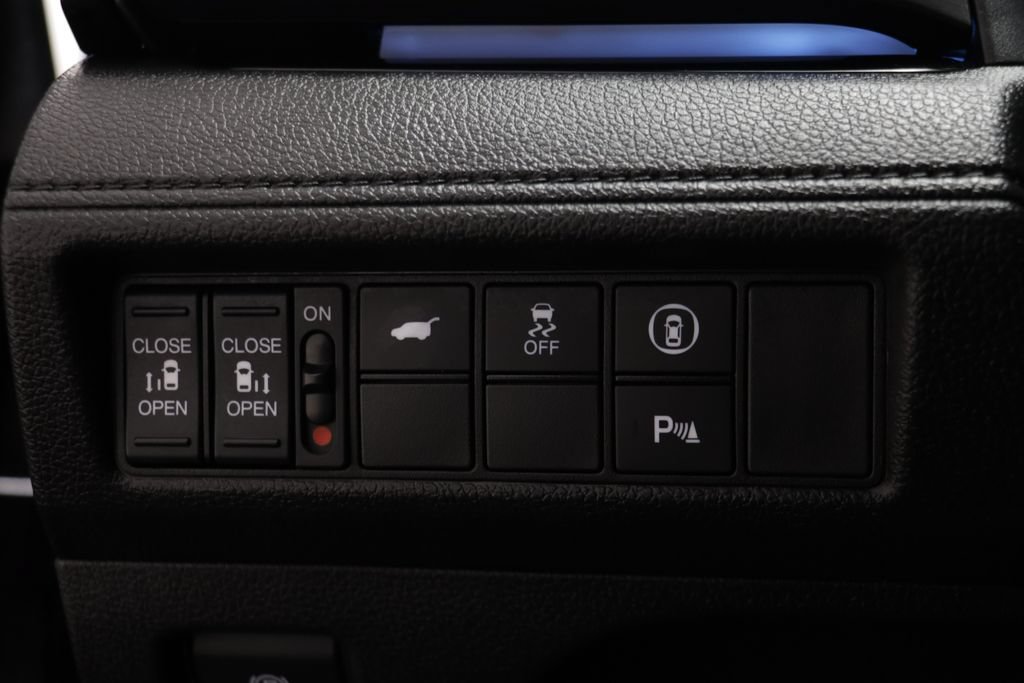 Used 2024 Honda Odyssey Elite image 7