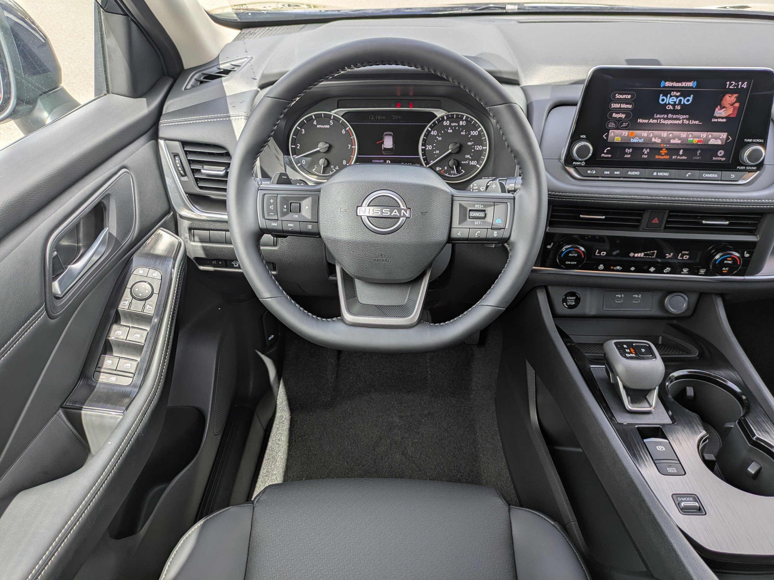 Certified 2026 Nissan Rogue SV w/ SV Premium Package FWD image 18