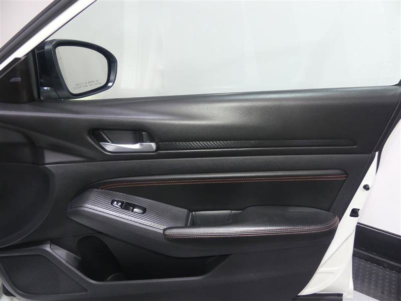 Used 2020 Nissan Altima 2.5 SR image 19