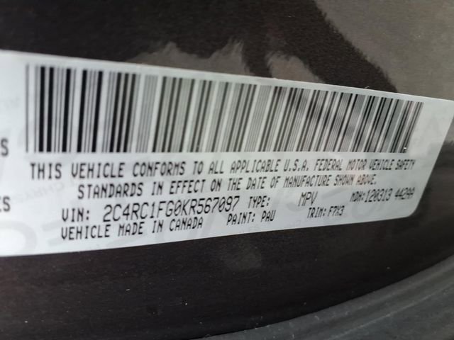 Used 2019 Chrysler Pacifica Touring Plus w/ S Appearance Package FWD image 11