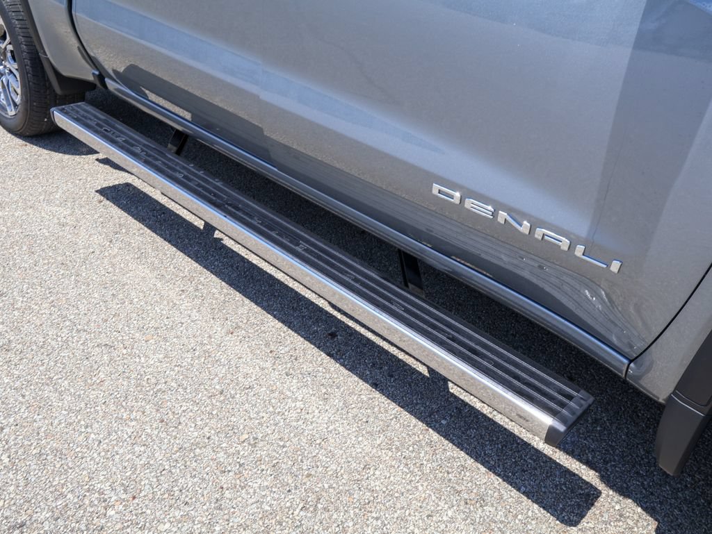 New 2026 GMC Sierra 1500 Denali Ultimate w/ LPO, Black Badging Package AWD/4WD image 6