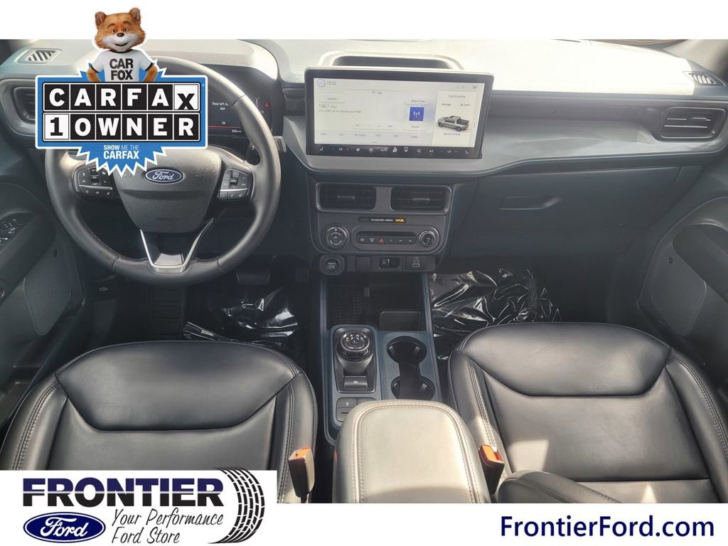 Certified 2025 Ford Maverick Lariat w/ Black Appearance Package image 7