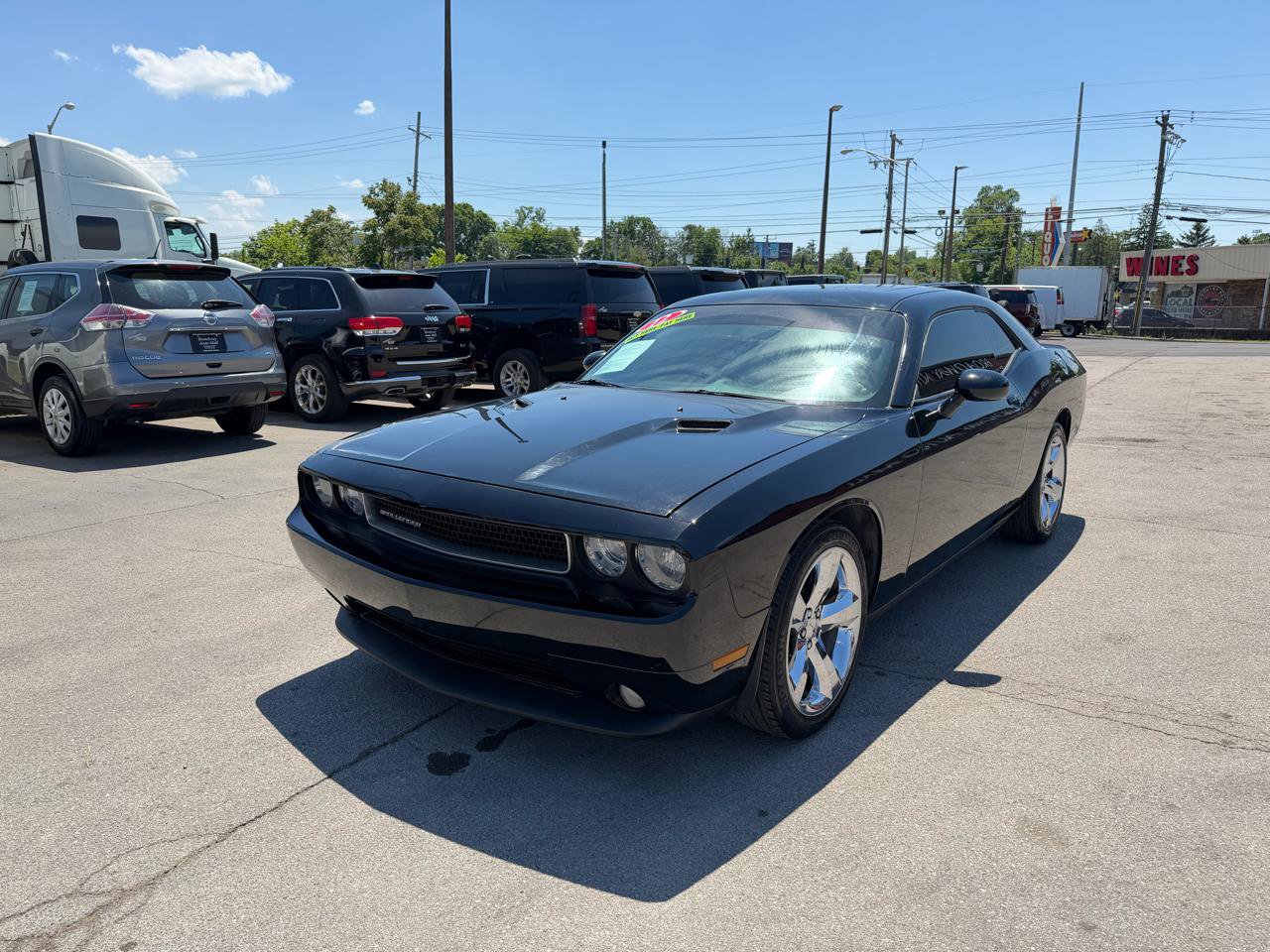 Used 2012 Dodge Challenger SXT Plus RWD image 7