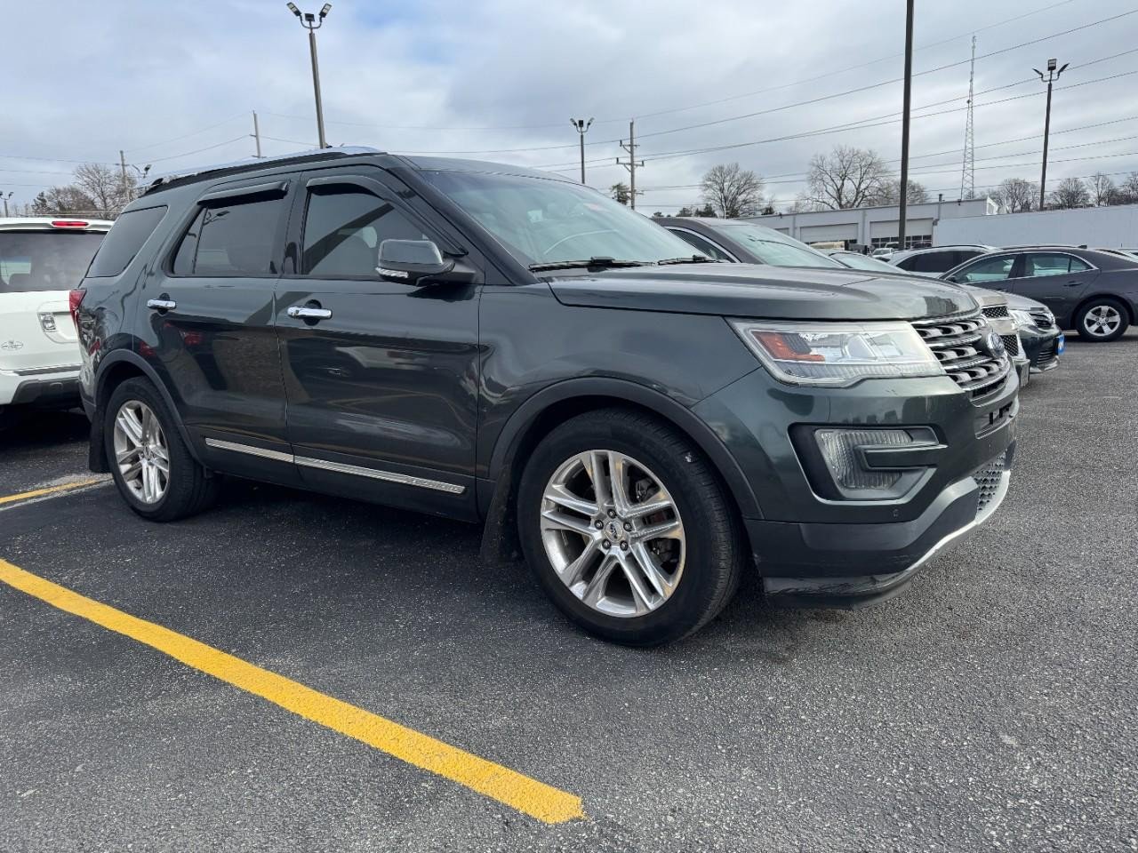 Used 2016 Ford Explorer Limited image 6