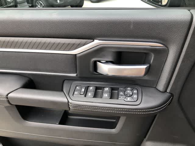 New 2026 RAM 3500 Big Horn AWD/4WD image 33