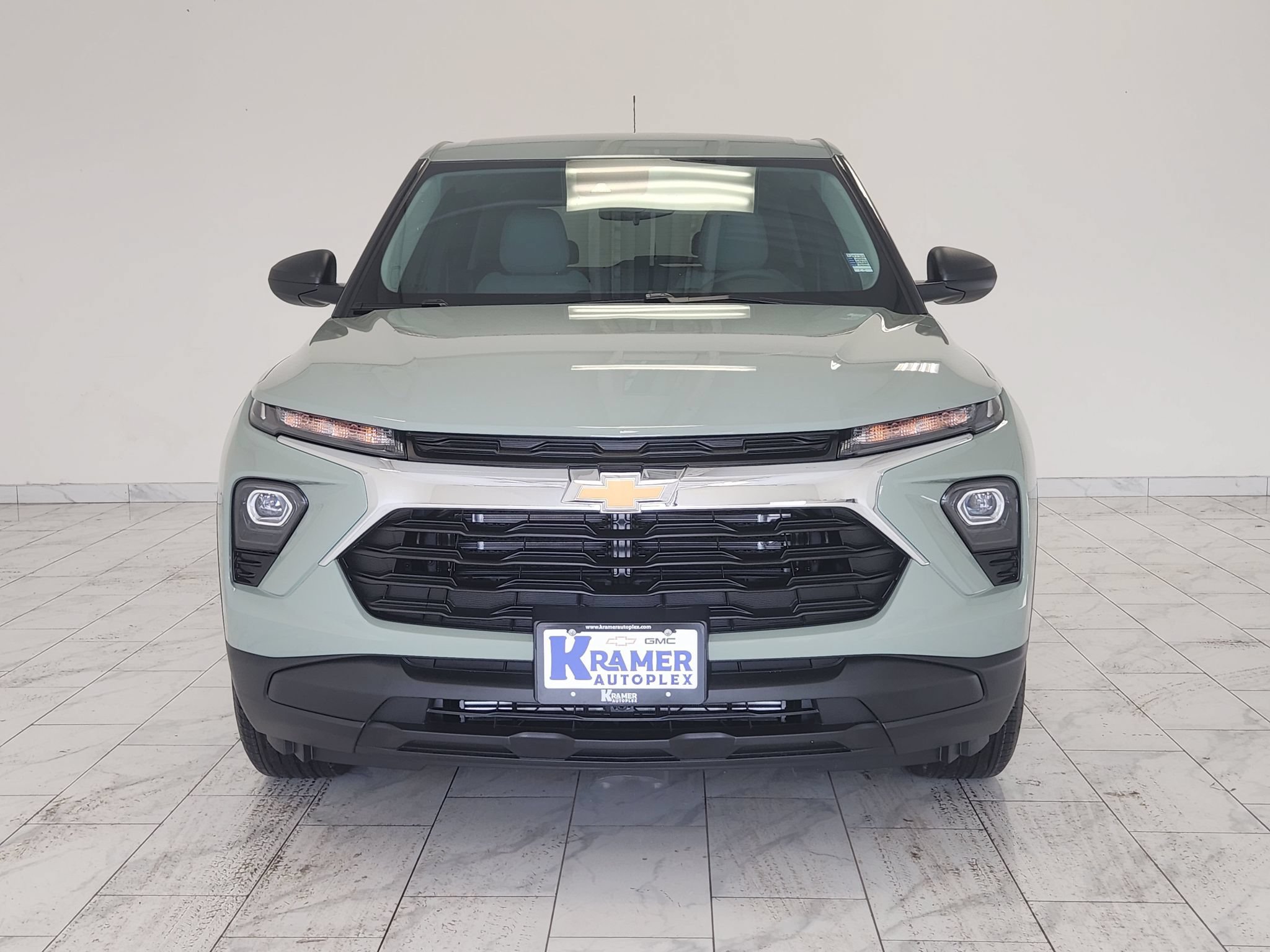 New 2026 Chevrolet TrailBlazer LS w/ LS Convenience Package FWD image 2