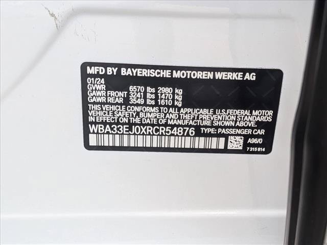 Used 2024 BMW 760i xDrive w/ Premium Package 2 AWD/4WD image 23