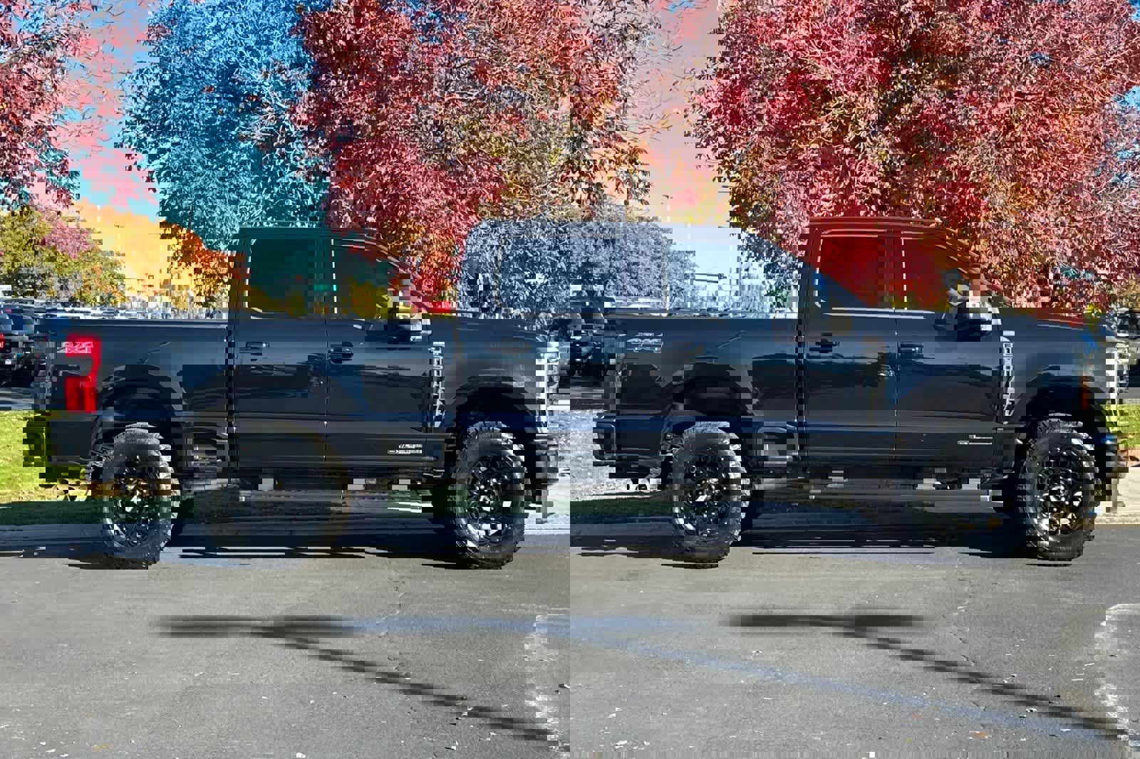 Certified 2025 Ford F250 Lariat w/ Lariat Ultimate Package image 8