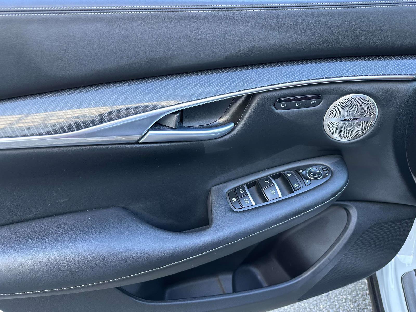 Used 2025 INFINITI QX50 Sport image 16