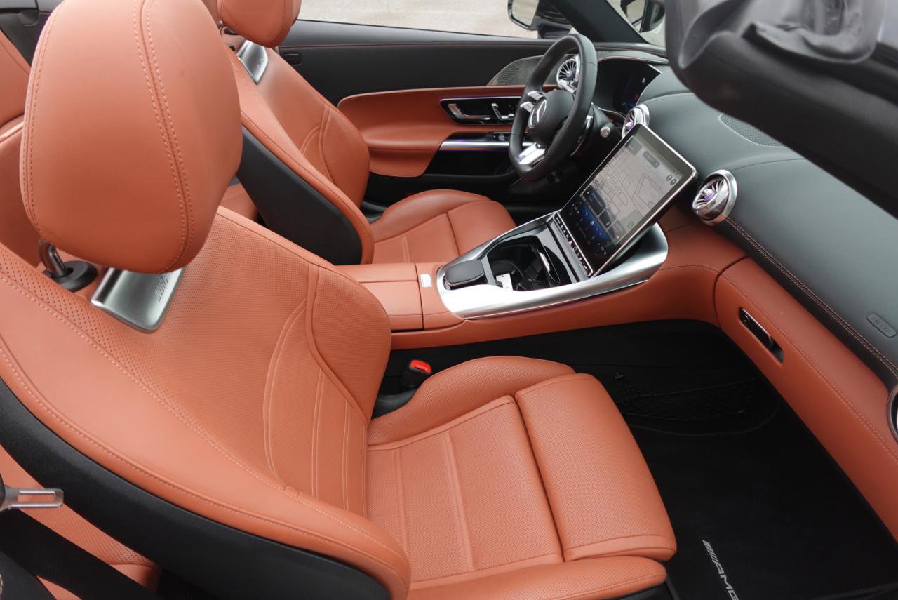 Used 2024 Mercedes-Benz SL 55 AMG 4MATIC image 20