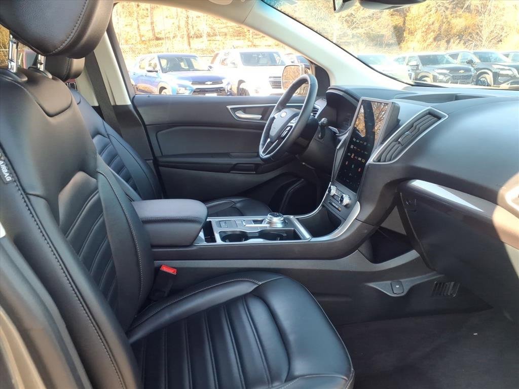 Used 2024 Ford Edge SEL image 24
