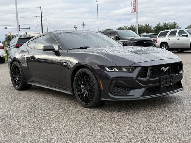 Used 2024 Ford Mustang GT Premium image 9
