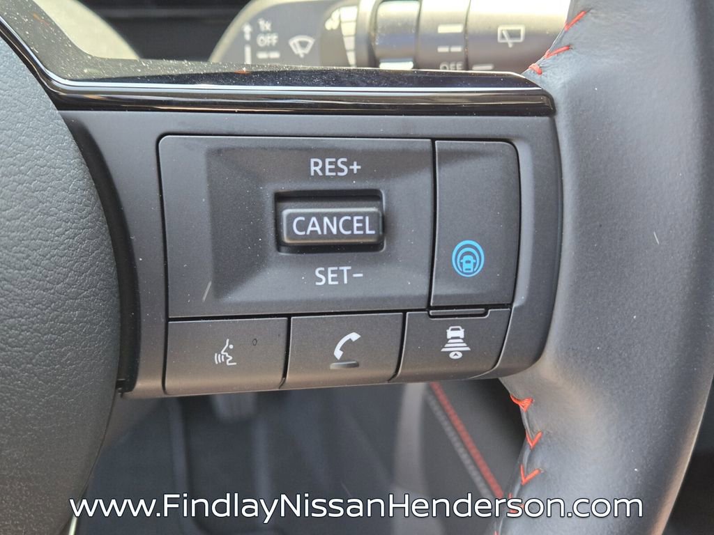 Used 2025 Nissan Kicks SR AWD/4WD image 24