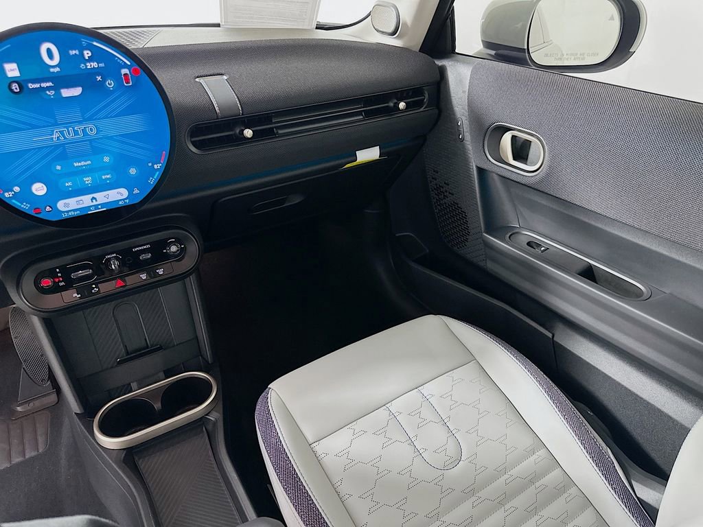 Certified 2025 MINI Cooper S image 23