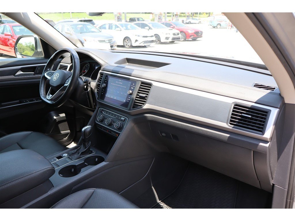 Used 2021 Volkswagen Atlas SE FWD image 35
