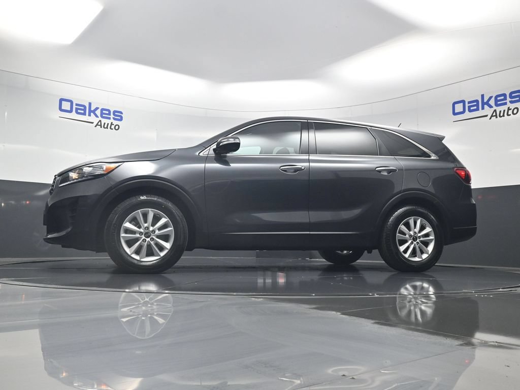 Used 2020 Kia Sorento FWD V6 image 39