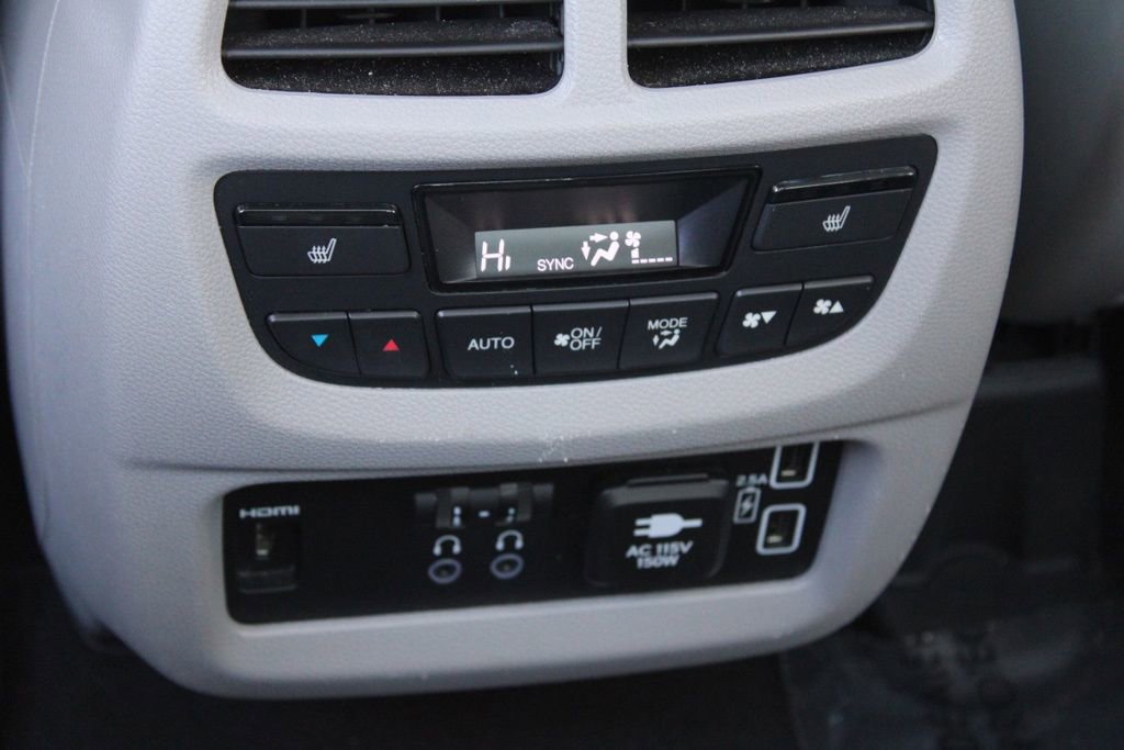 Used 2019 Honda Pilot Elite image 31