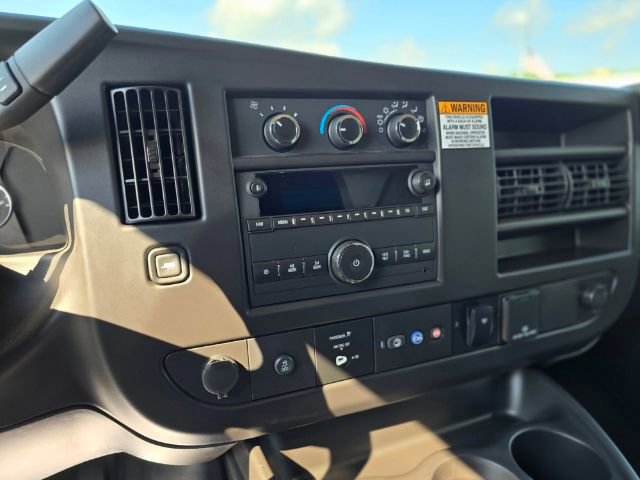 New 2024 Chevrolet Express 4500 w/ Power Convenience Package RWD image 13