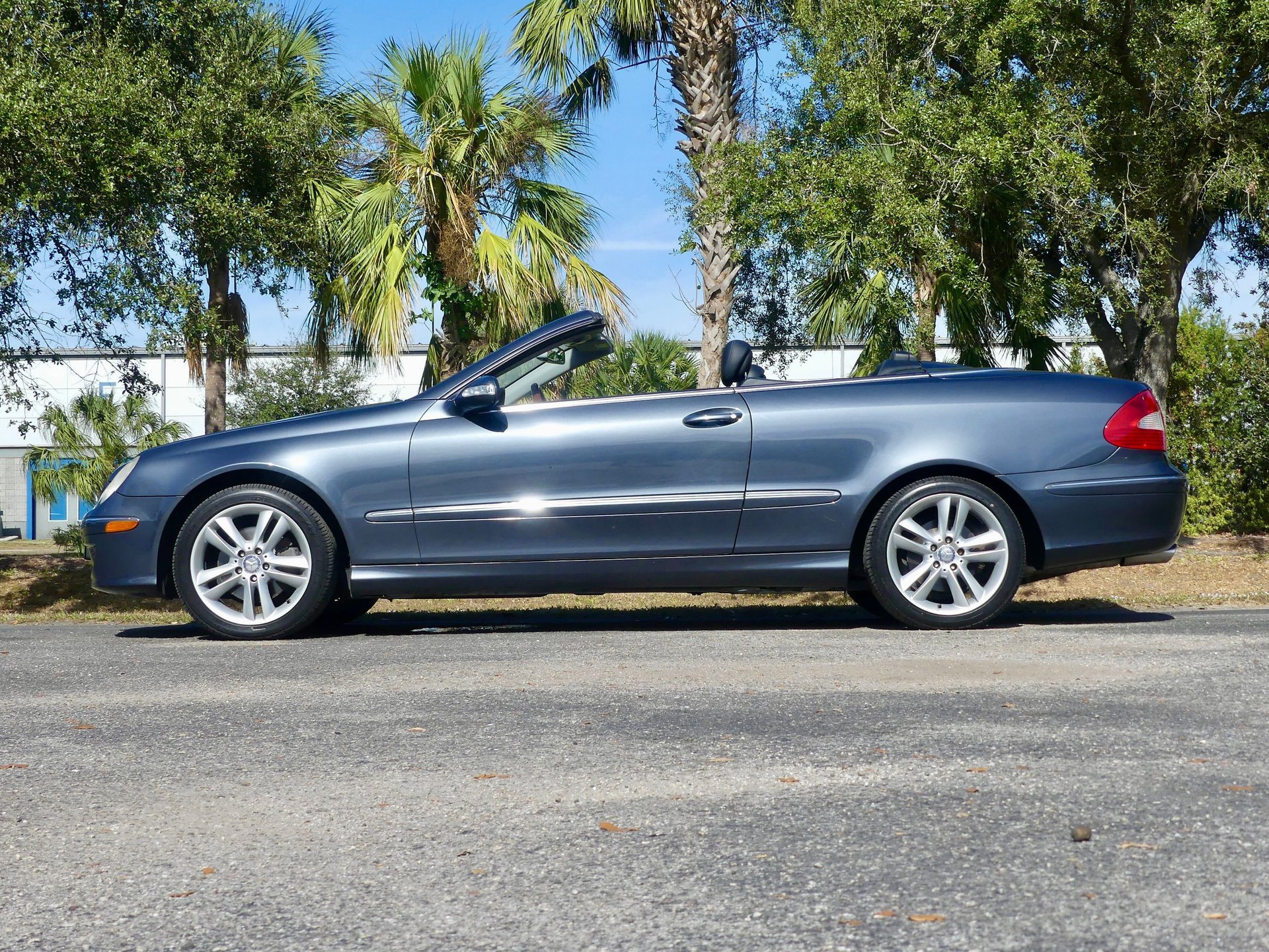 Used 2008 Mercedes-Benz CLK 350 Cabriolet image 19