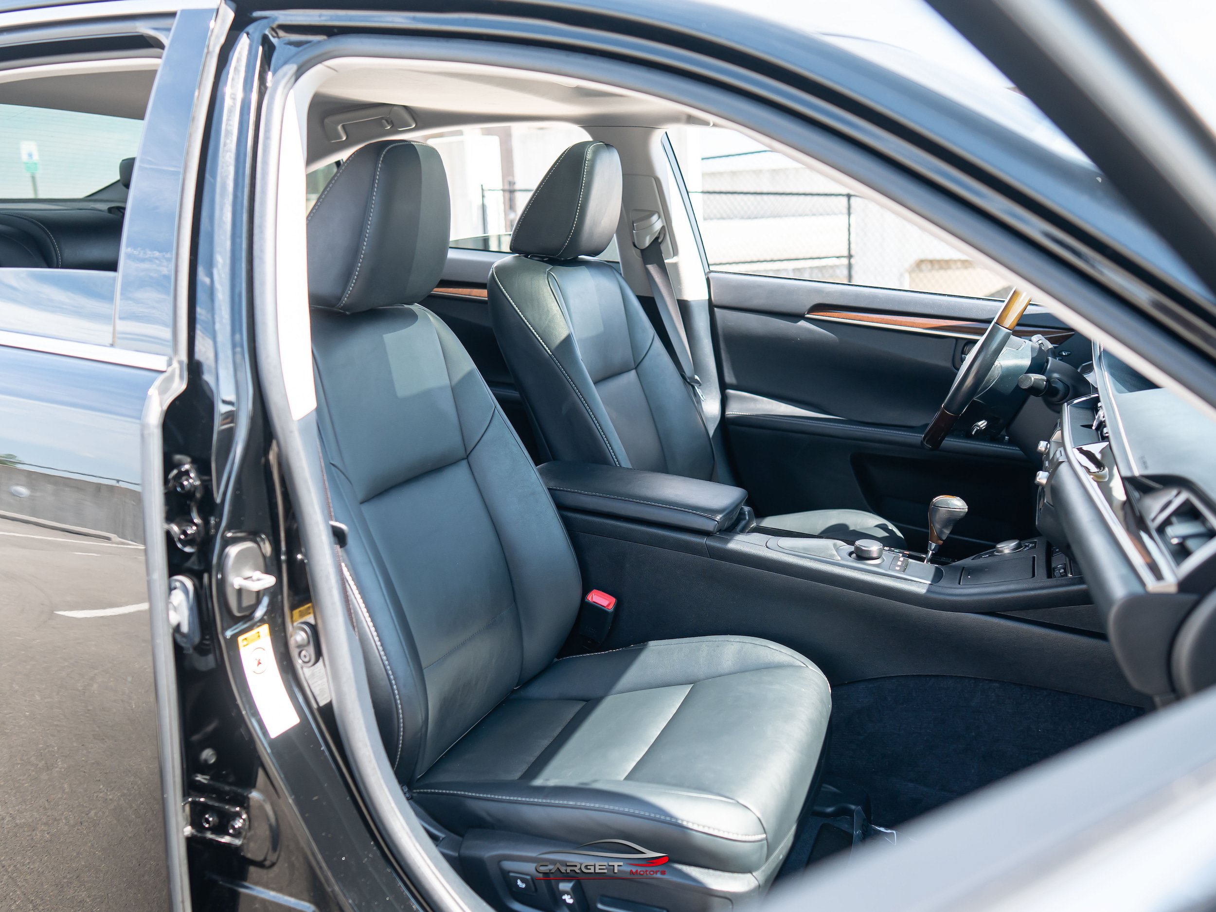 Used 2013 Lexus ES 350 w/ Premium Pkg FWD image 17