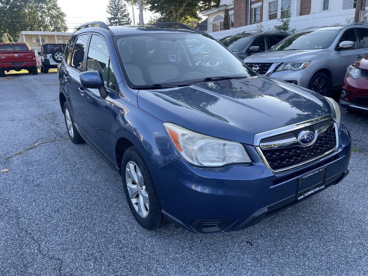 Used 2014 Subaru Forester 2.5i Premium w/ All-Weather Package AWD/4WD image 5