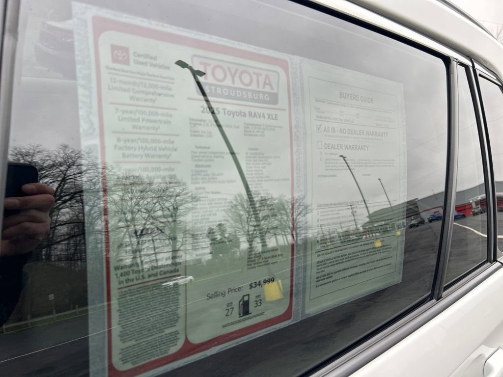 Certified 2025 Toyota RAV4 XLE image 25
