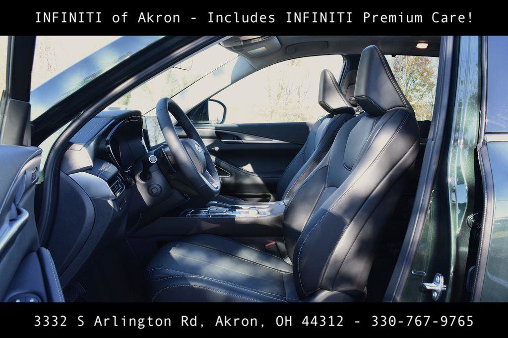 New 2026 INFINITI QX60 Luxe w/ Family Package image 11