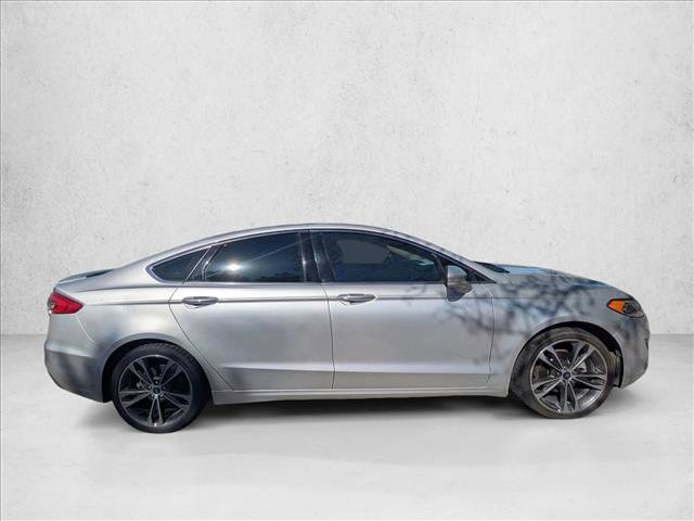 Used 2019 Ford Fusion Titanium AWD/4WD image 4