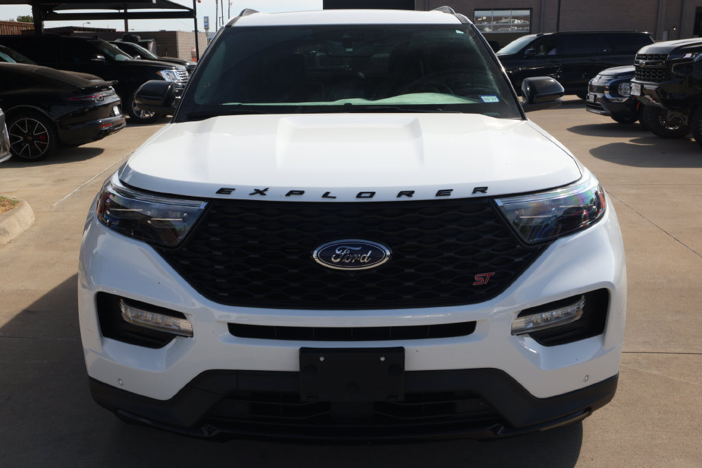 Used 2023 Ford Explorer ST w/ Equipment Group 401A AWD/4WD image 2
