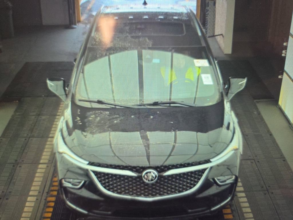 Used 2023 Buick Enclave Avenir w/ Avenir Technology Package image 18