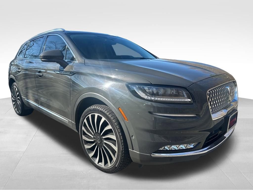 Used 2022 Lincoln Nautilus Black Label w/ Class II Trailer Tow Package image 9