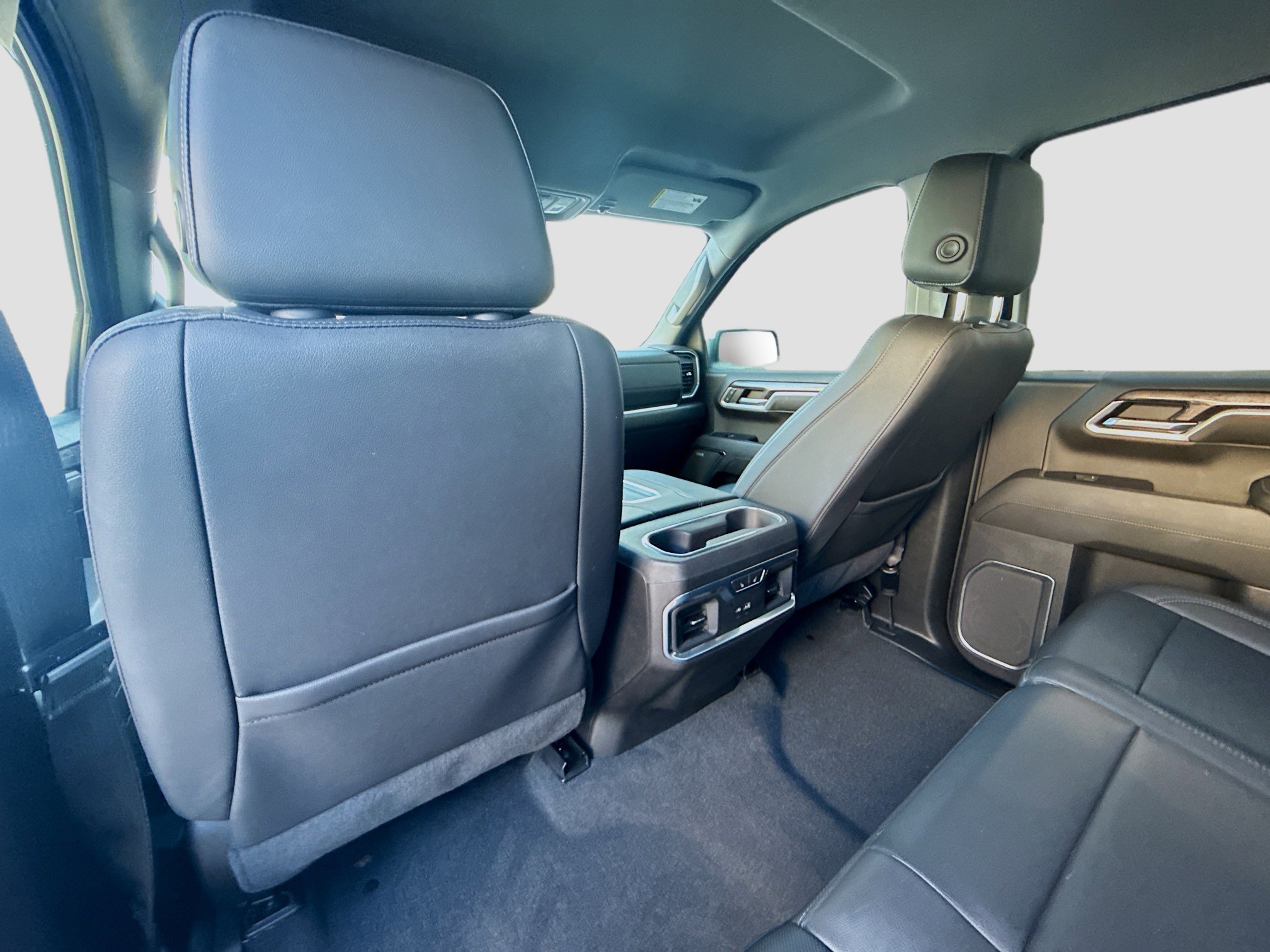 Used 2022 Chevrolet Silverado 1500 LTZ w/ LTZ Convenience Package II image 25