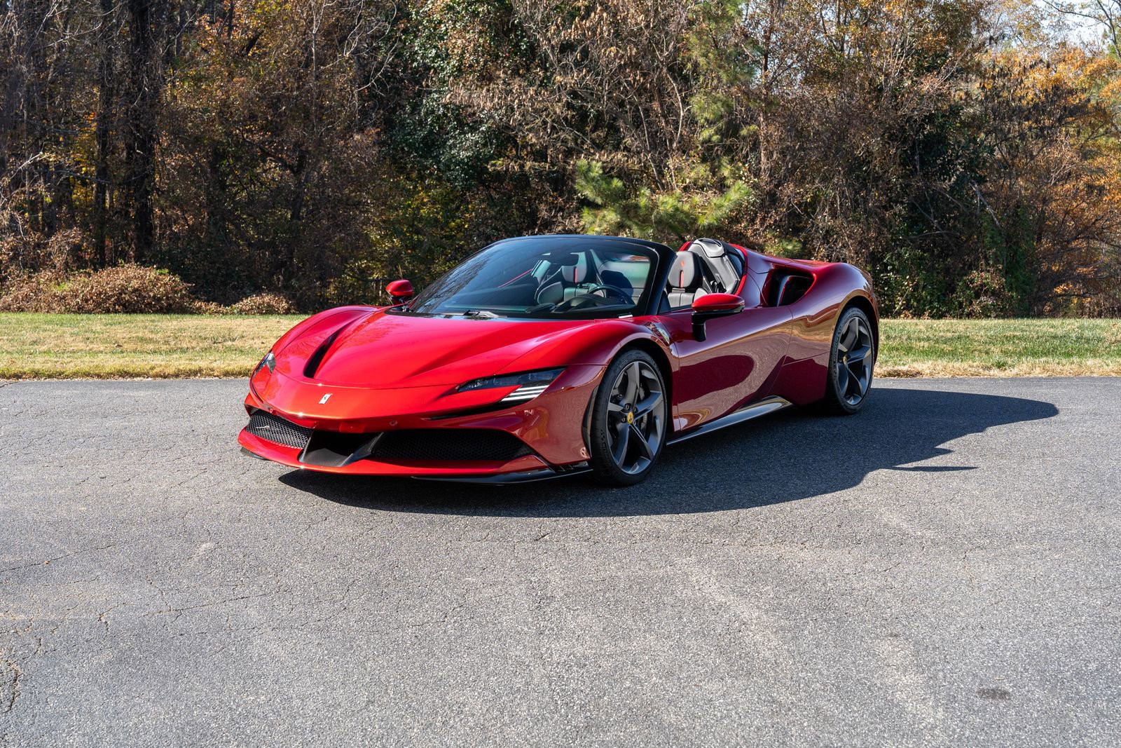 Certified 2024 Ferrari SF90 Spider image 5