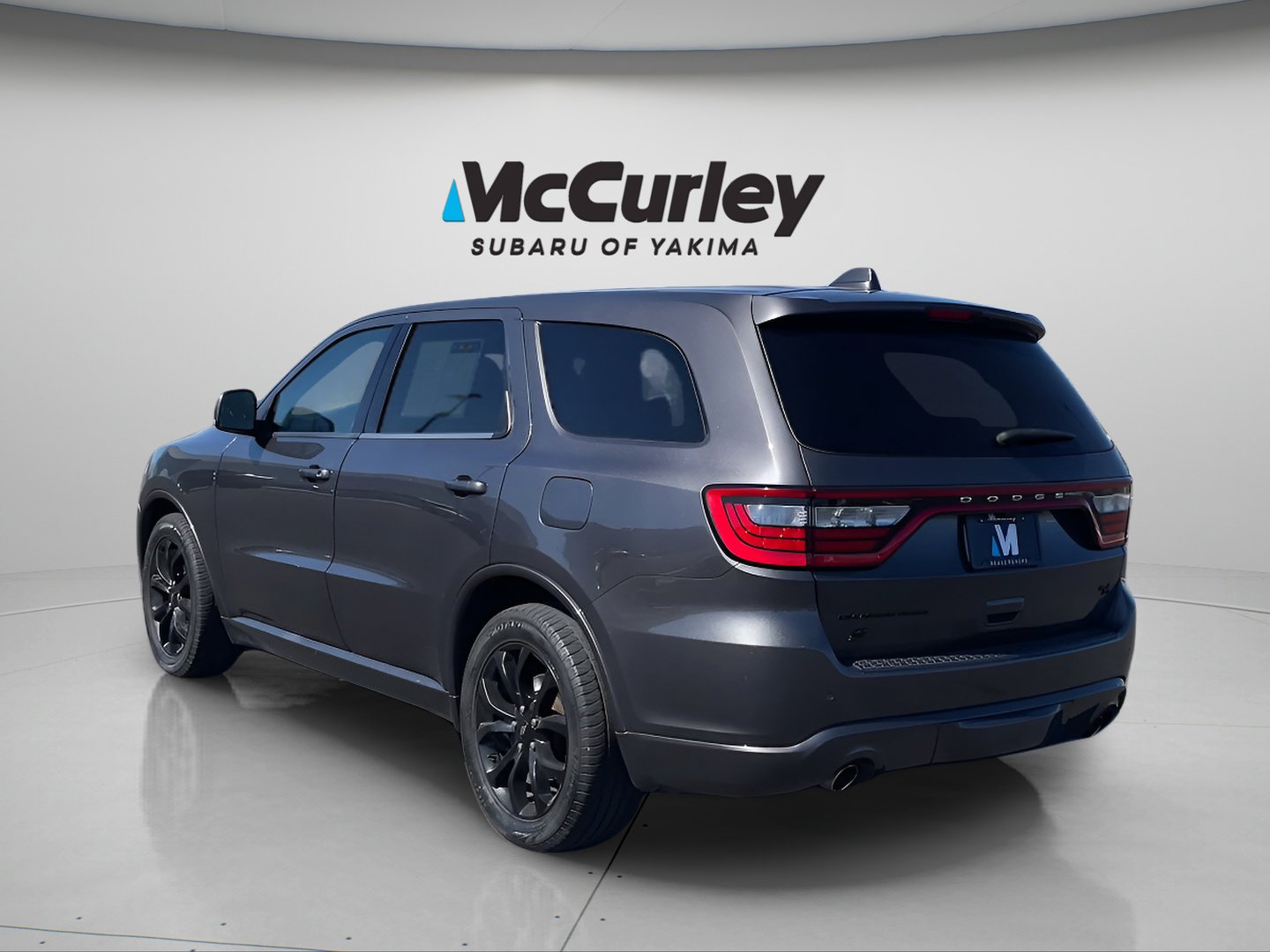 Used 2019 Dodge Durango R/T w/ Technology Group AWD/4WD image 3