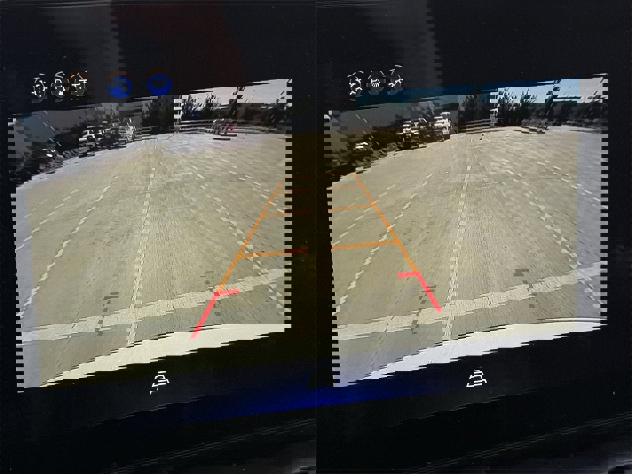 Used 2025 Chevrolet Equinox LT image 17