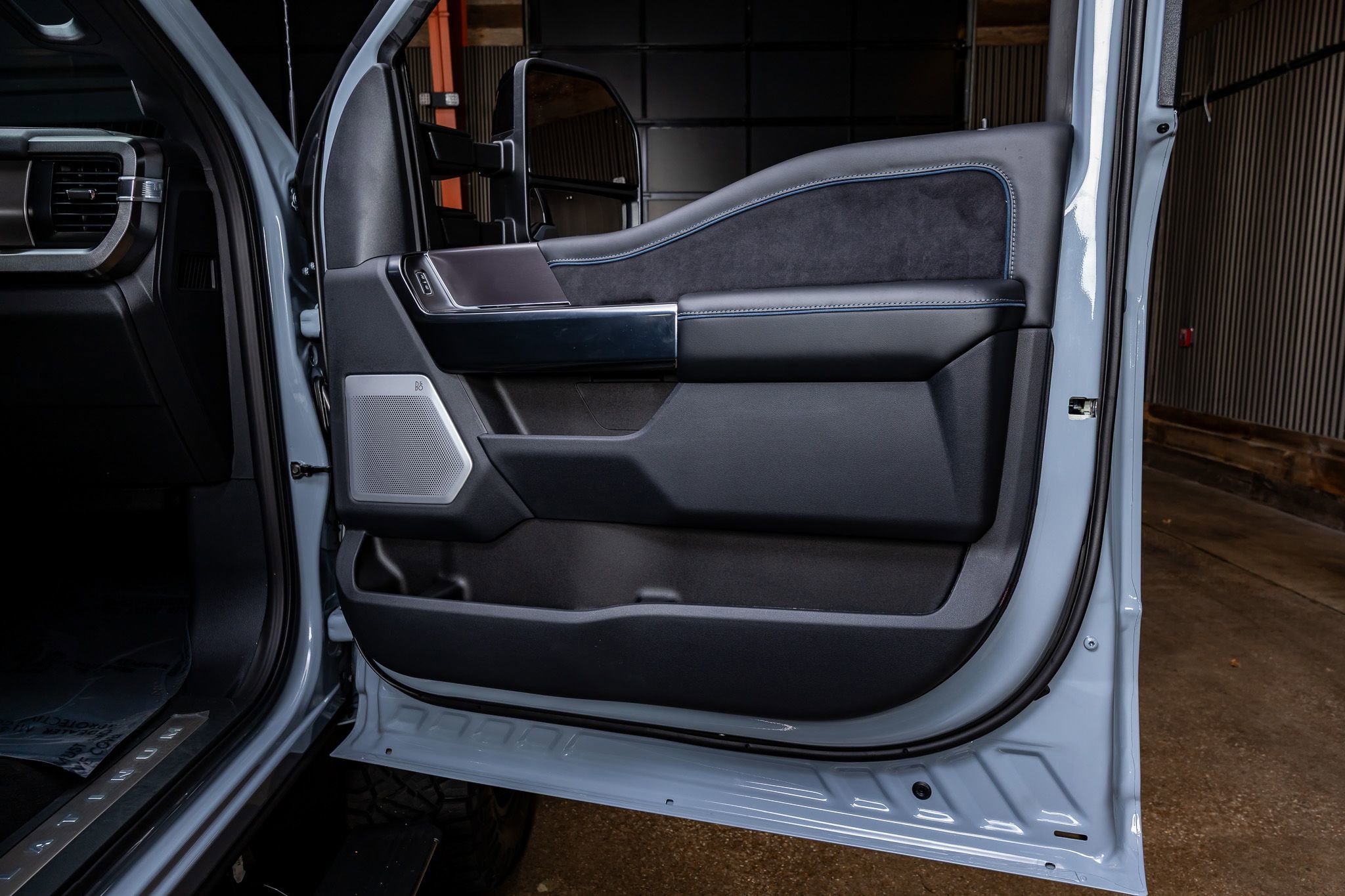 Used 2026 Ford F250 Platinum image 37