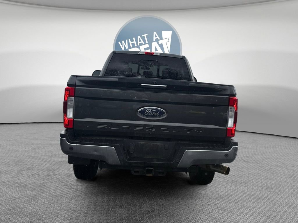 Used 2019 Ford F350 XLT w/ XLT Premium Package image 5