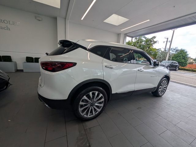 Certified 2023 Chevrolet Blazer Premier w/ Driver Confidence II Package image 13