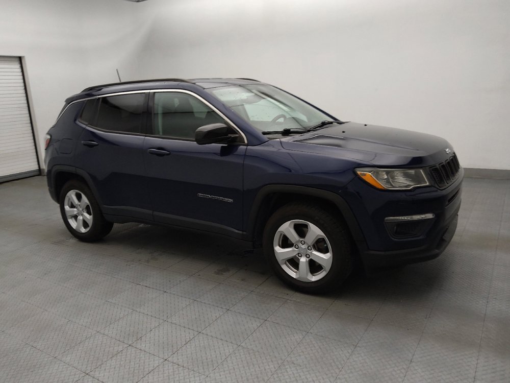 Used 2018 Jeep Compass Latitude w/ Popular Equipment Group FWD image 11