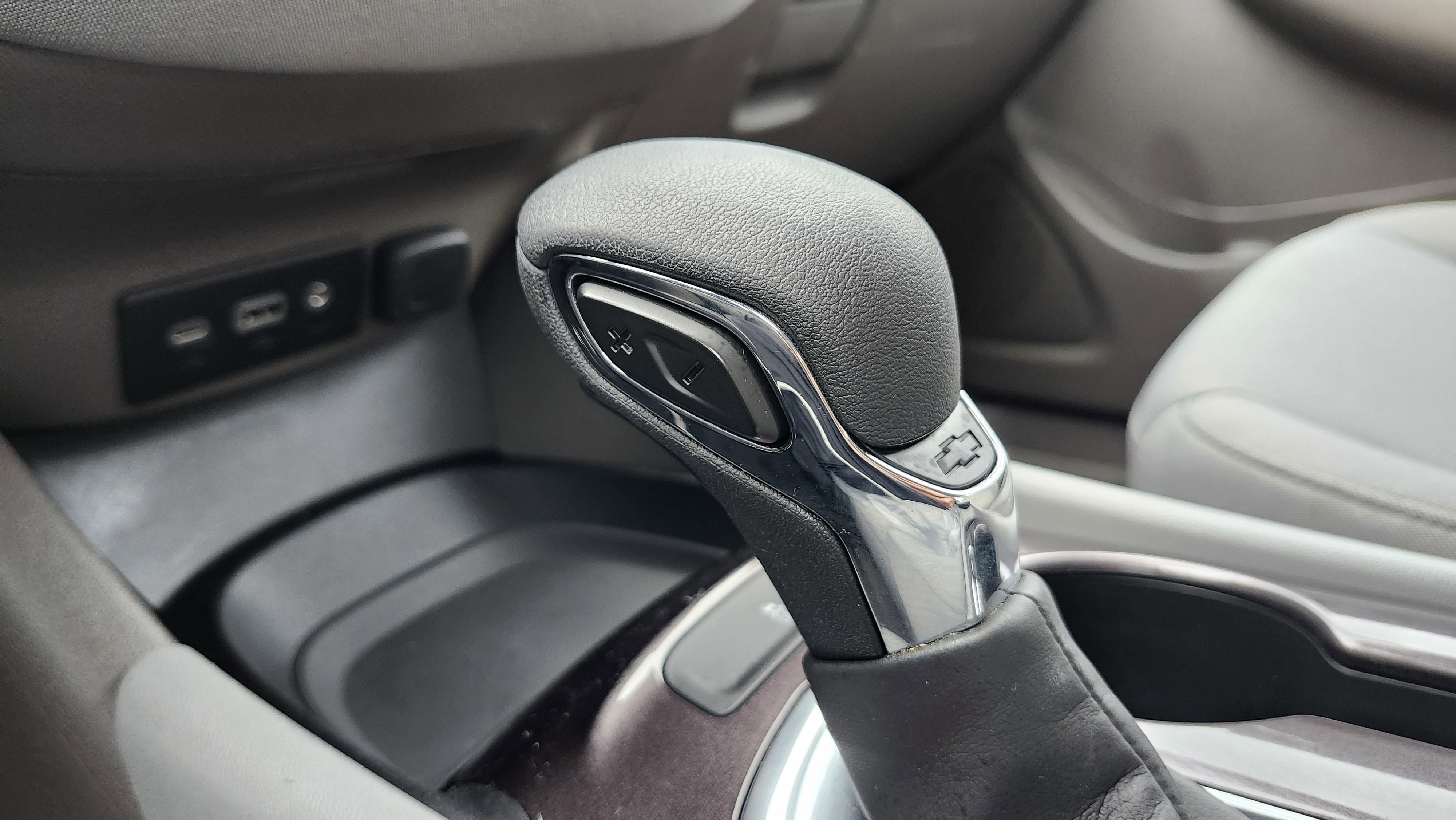 Used 2023 Chevrolet Malibu LS image 9