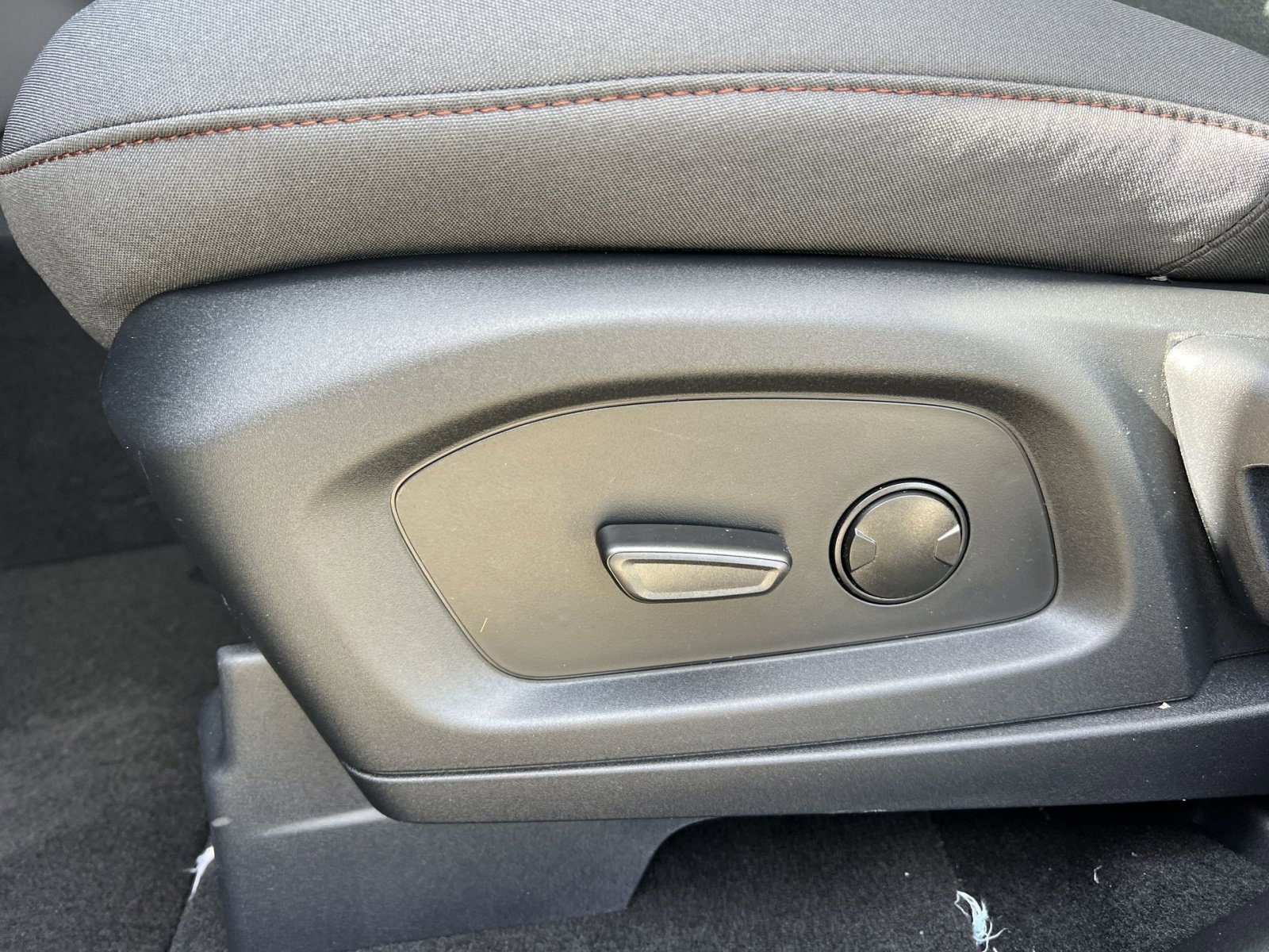 New 2026 Ford Explorer Active image 14