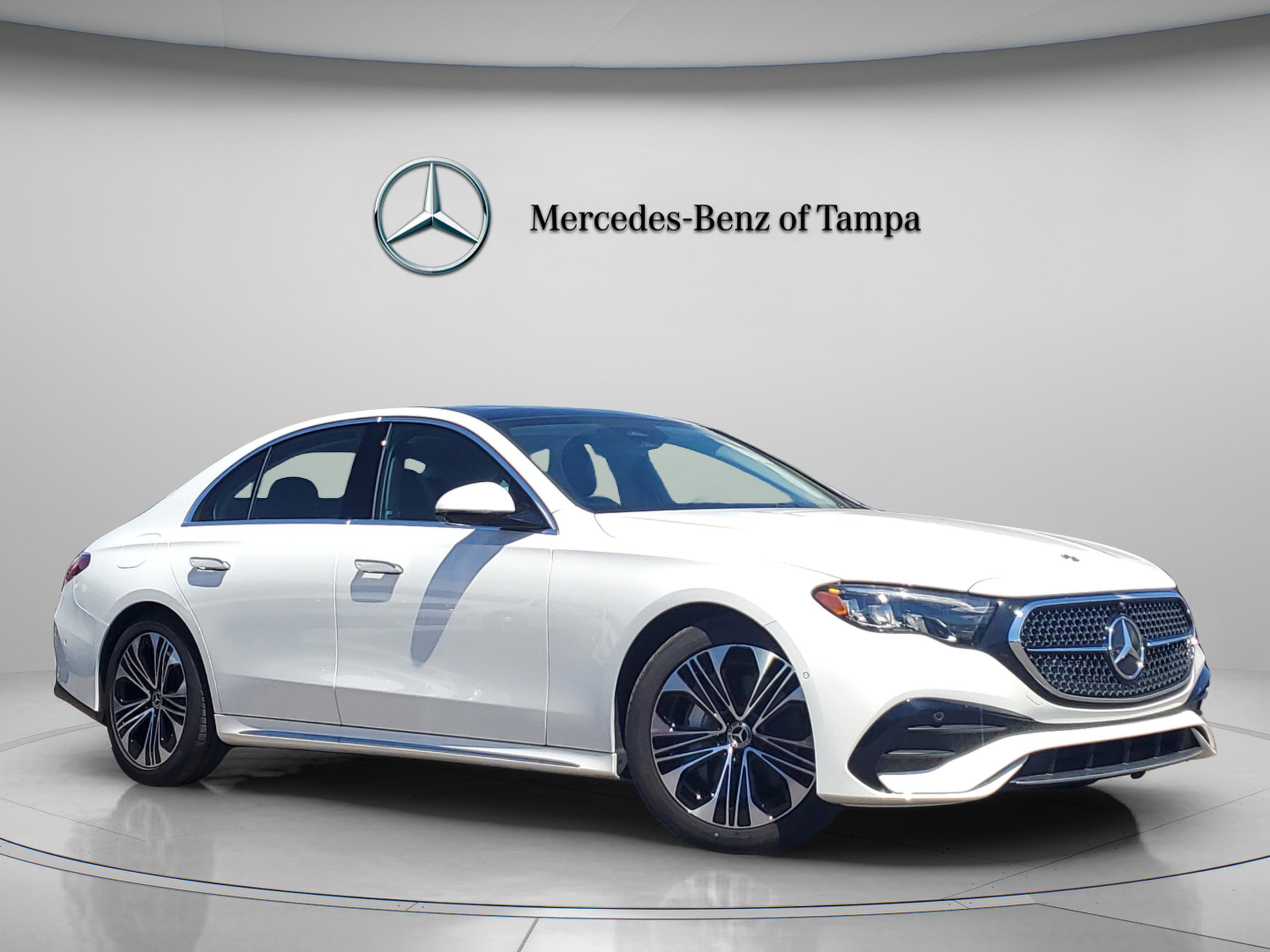 Certified 2025 Mercedes-Benz E 350 4MATIC Sedan image 5