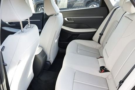 New 2026 Hyundai Sonata SEL FWD image 9
