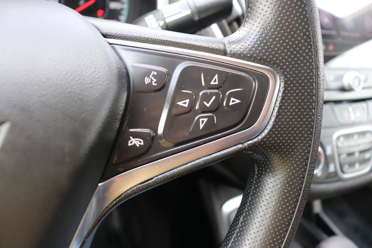 Used 2025 Chevrolet Malibu LT FWD image 23