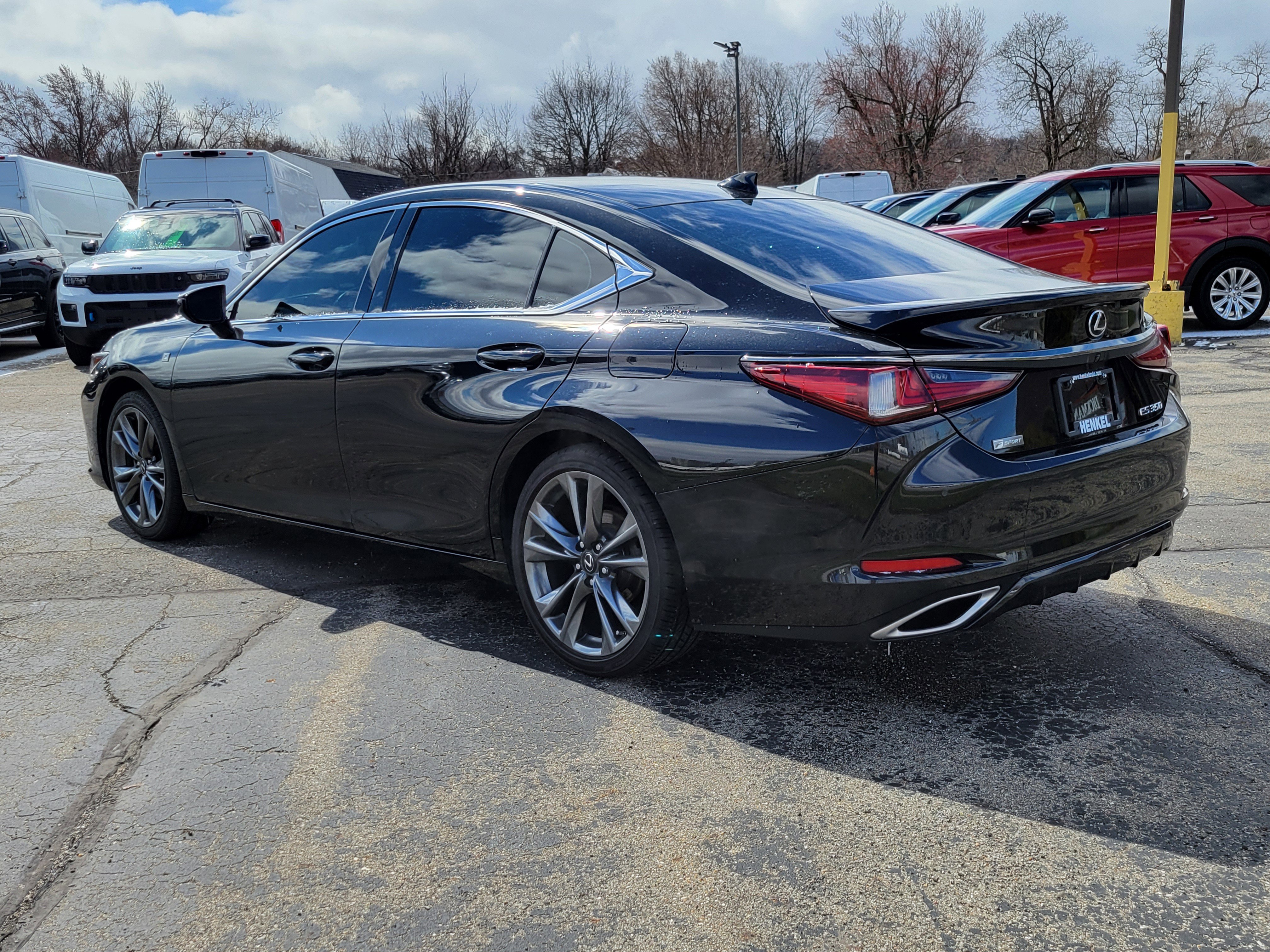 Used 2019 Lexus ES 350 F Sport image 3