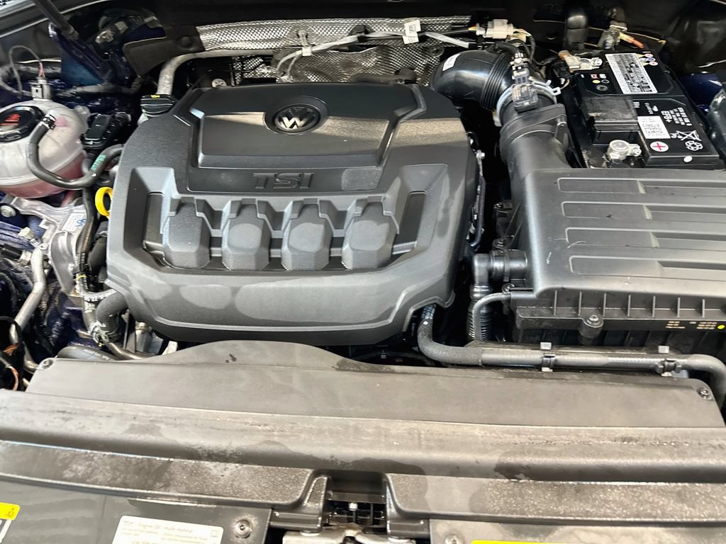 Certified 2023 Volkswagen Tiguan SEL R-Line AWD/4WD image 33