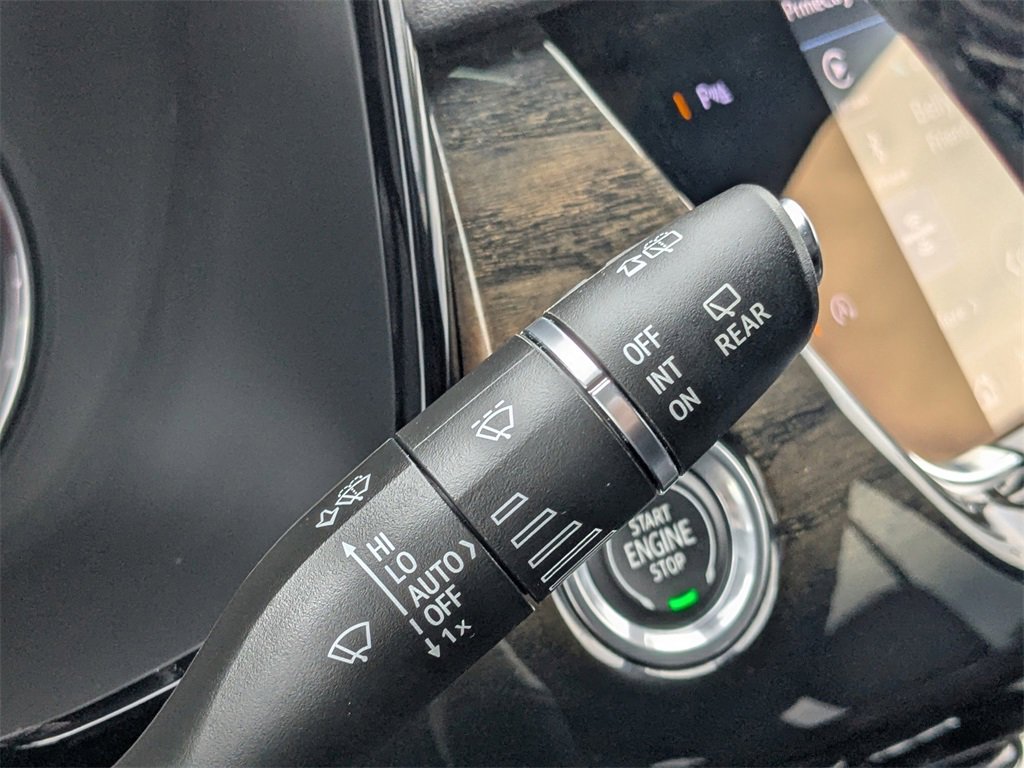 Used 2021 Cadillac XT6 Premium Luxury image 28